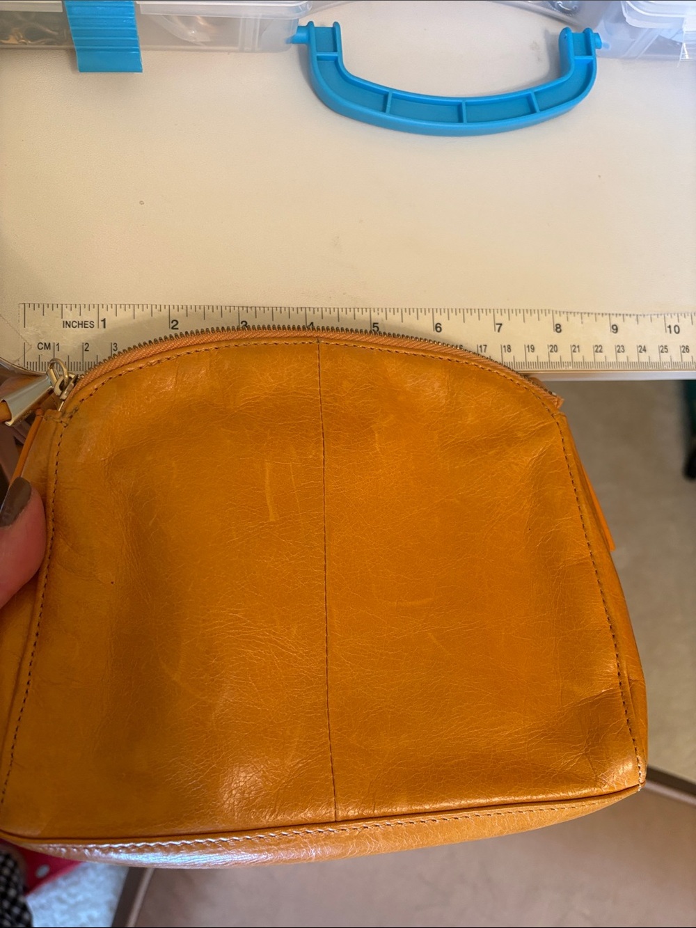 Hobo international mustard yellow leather Crossbody Bag - Picture 12 of 13